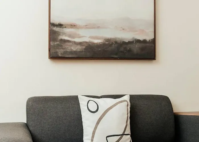 Studio 112 - Stay In Style, Stay Central